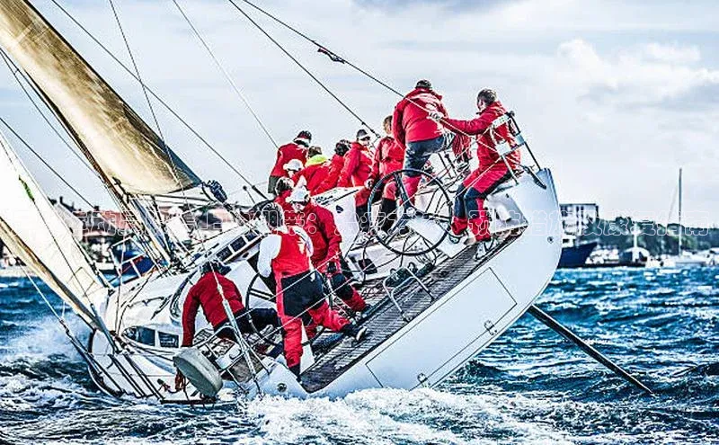 杏盛测速登录入口爱慕股份足球运动员膝盖上的绷带：治疗方法、预防措施及康复指南